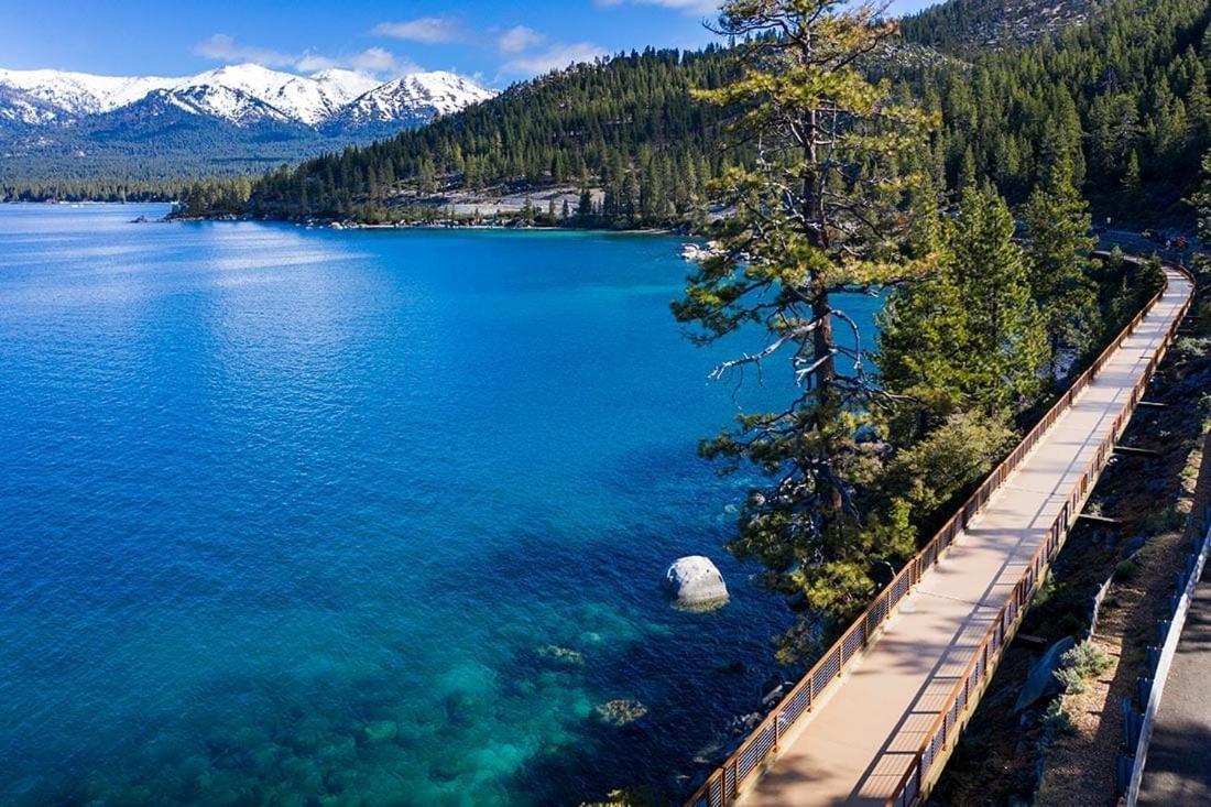 Enjoy The Brilliant Views Of Lake Tahoe From This Mountainside Cabin Villa Incline Village Exterior photo